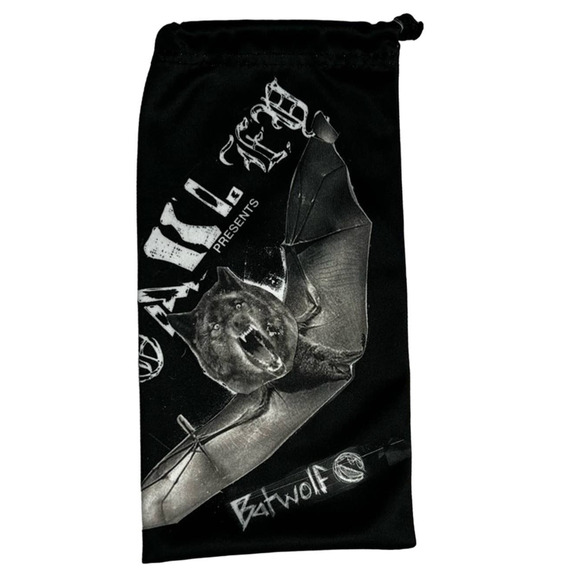 Oakley Batwolf Sunglass Pouch Case – Secure Drawstring Closure - Picture 2 of 4